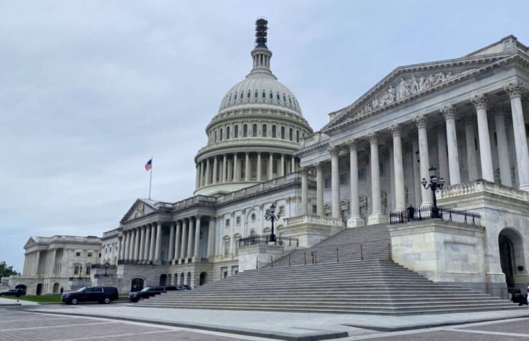 Capitolshutt 1536x1152 1.jpg