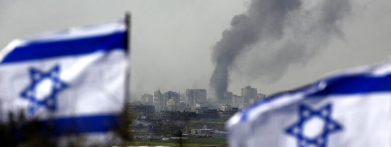 2009 01 15t120000z 1661954779 Gm1e51f1lxl01 Rtrmadp 3 Palestinians Israel2028129.jpg