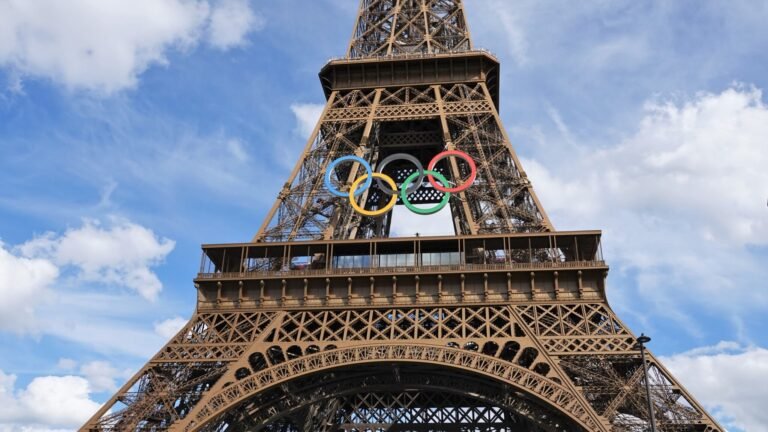 Olympic Rings On The Eiffel Tower 2024 24 1 Scaled.jpg
