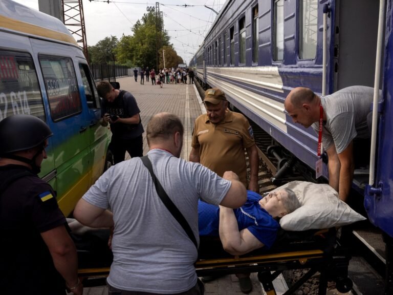 2024 08 22t134029z 1206098704 Rc2zk9a7ffgt Rtrmadp 3 Ukraine Crisis Pokrovsk Evacuation 1724412971.jpg