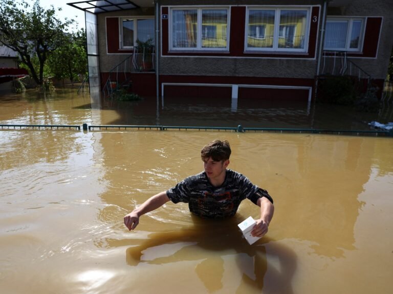 2024 09 17t180628z 1296194809 Rc2c2aa0mnsr Rtrmadp 3 Europe Weather Centraleurope Floods Poland 1726596842.jpg