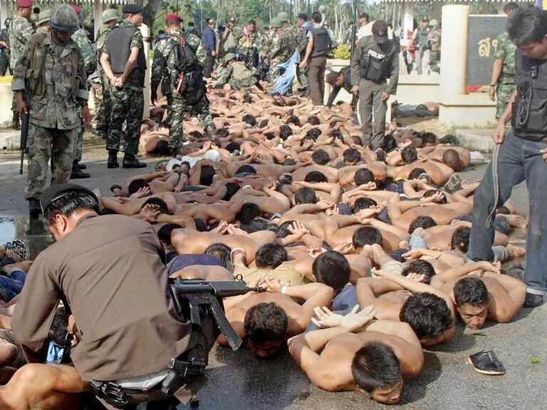 Afp 20041025 Hkg2004102553282 V1 Highres Thailandsouthunrest 1726724397.jpg