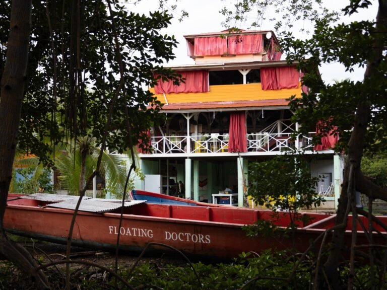 1floating Doctors Hq 1727029367.jpg