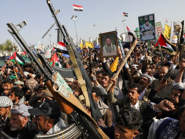 2024 09 27t145655z 1873114263 Rc219aar4ko4 Rtrmadp 3 Israel Palestinians Protests Yemen1 1728025595.jpg
