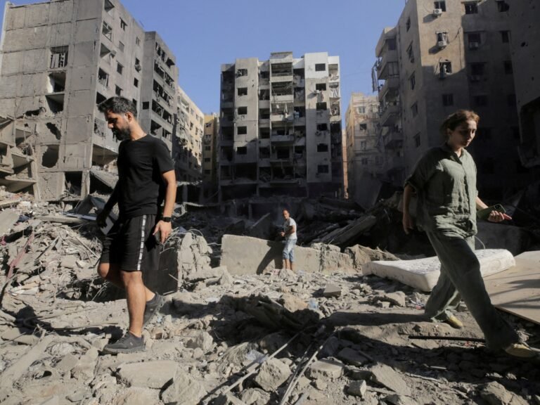 ציר זמן: רגעי המפתח שהובילו למתקפות הטילים של איראן על ישראל | ישראל תוקפת את חדשות לבנון 2024 10 02t151134z 2076043739 Rc29aaa5rovz Rtrmadp 3 Israel Palestinians Iran Lebanon 1727884902.jpg