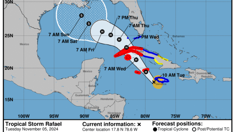 145218 5day Cone No Line And Wind 1730820680.png