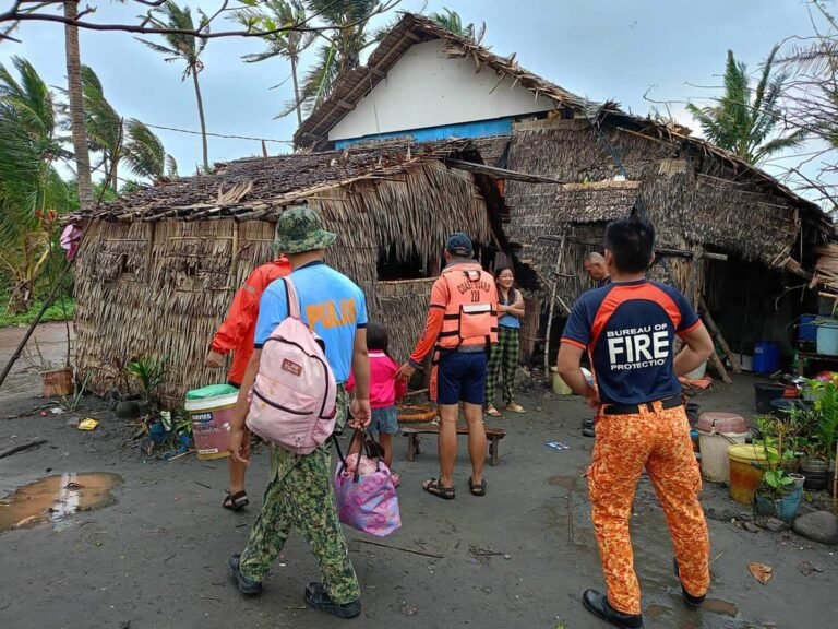 Afp 20241114 36mg3wu V1 Highres Philippinesweathertyphoon 1731564324.jpg