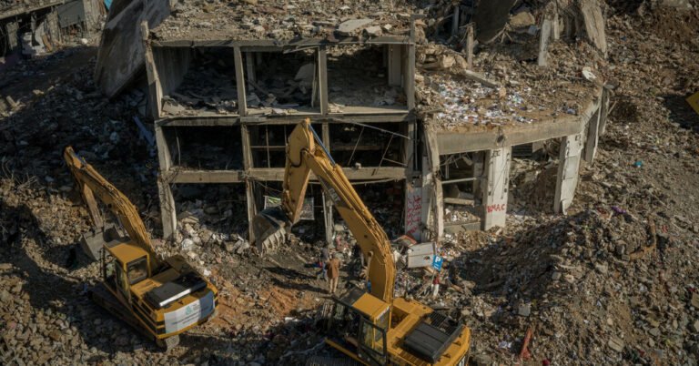 1737904012 26lebanon Israel 01 Ftqp Facebookjumbo.jpg