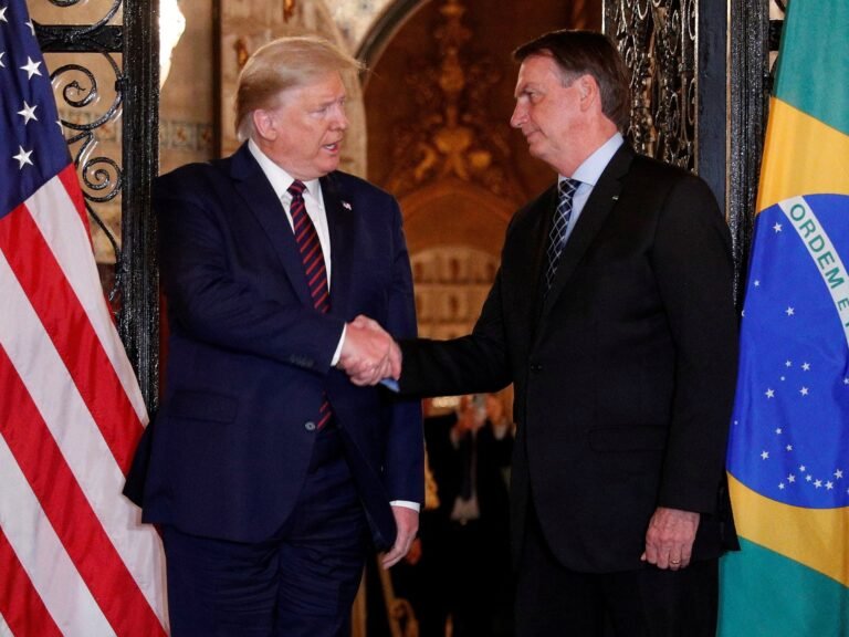 2025 01 08t142644z 618898741 Rc2p5canekh6 Rtrmadp 3 Usa Trump Bolsonaro 1737063461.jpg