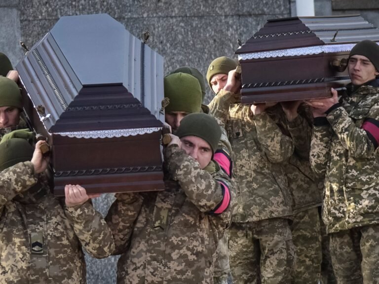 2025 01 25t144218z 1183777618 Rc20hcan3n12 Rtrmadp 3 Ukraine Crisis Funeral 1737878083.jpg