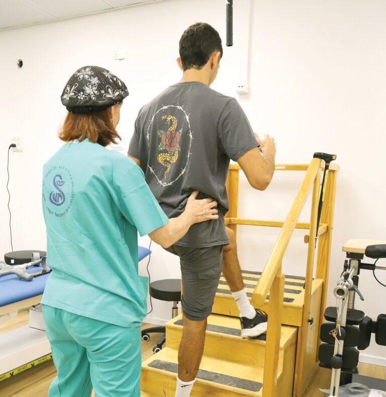 רפואה חוצת גבולות: כך הצילו במרכז הרפואי שיבא אלפי פצועי מלחמה 955477.jpeg