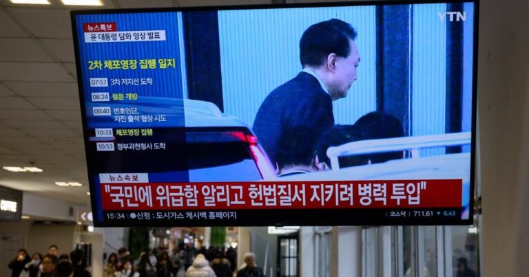 Afp 20250115 36tx3ym V2 Highres Topshotskoreapoliticsarrest 1737091512 F887d6 1737091969.jpg