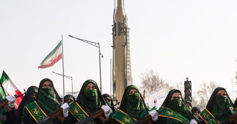 05dc Iran1 Phjl Facebookjumbo.jpg