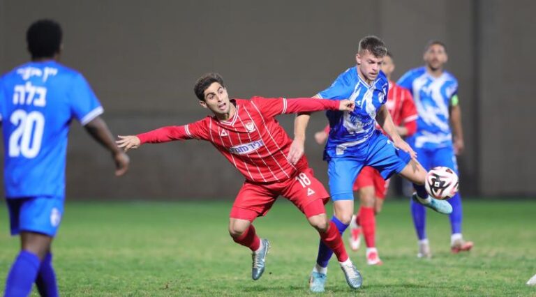 דקה 41: בני סכנין – עירוני ק"ש 0:0 1787437.jpg