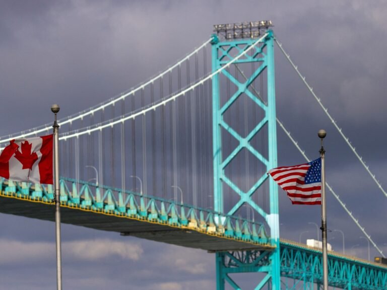 2025 02 04t154521z 1827985261 Rc2pnca3d1s2 Rtrmadp 3 Usa Trump Tariffs Canada 1740505507.jpg
