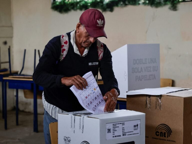2025 02 09t122617z 853224676 Rc20rcalrnyp Rtrmadp 3 Ecuador Election 1739104432 E1739104459928.jpg