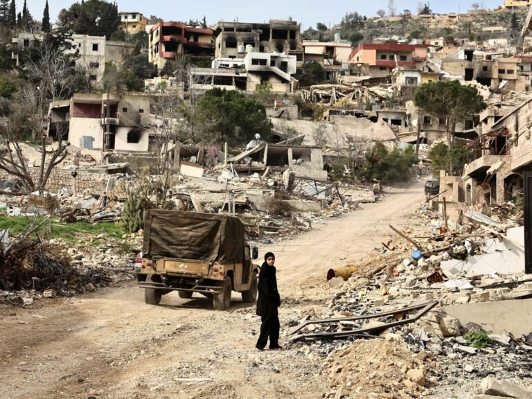 התקפת מזל"ט ישראלית הורגת 1 בדרום לבנון למרות עסקת הפסקת אש | ישראל תוקף את חדשות לבנון 2025 02 19t113507z 2117198280 Rc2jxca2d82i Rtrmadp 3 Israel Palestinians Lebanon 1739966829.jpg