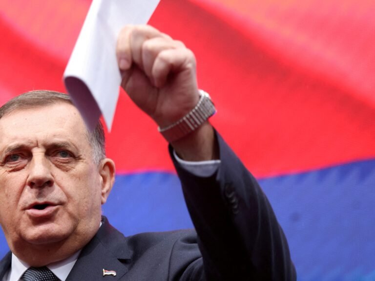 בשליח השלום של בוסניה אומר כי מנהיגים אזוריים סרביים המבקשים לייצר מדינה | חדשות בתי משפט 2025 02 28t103323z 1359108515 Rc2e2daq6son Rtrmadp 3 Bosnia Serbs 1740759884.jpg