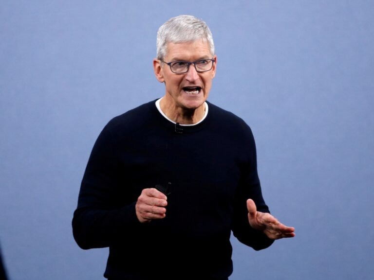 Timcook.jpg