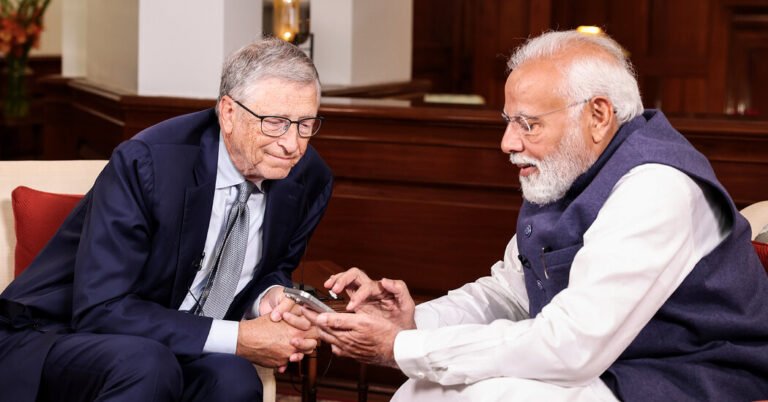 14india Gates Modi 01 Vjck Facebookjumbo.jpg