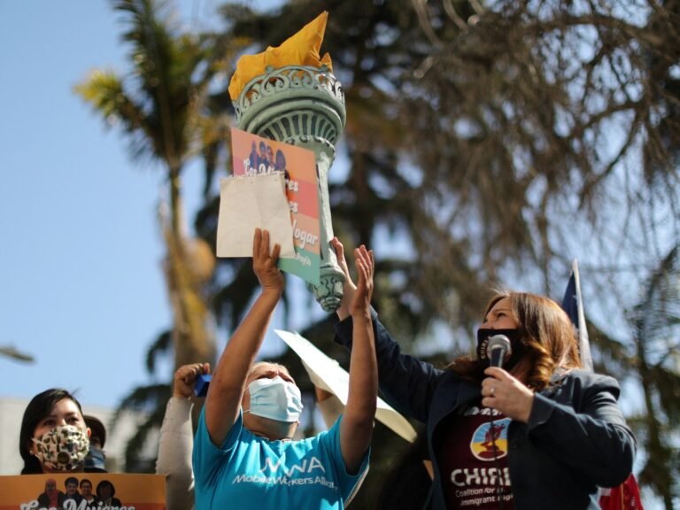 2021 03 24t000000z 1401527229 Rc2whm9bl1w2 Rtrmadp 3 Usa Immigration 1742417040.jpg