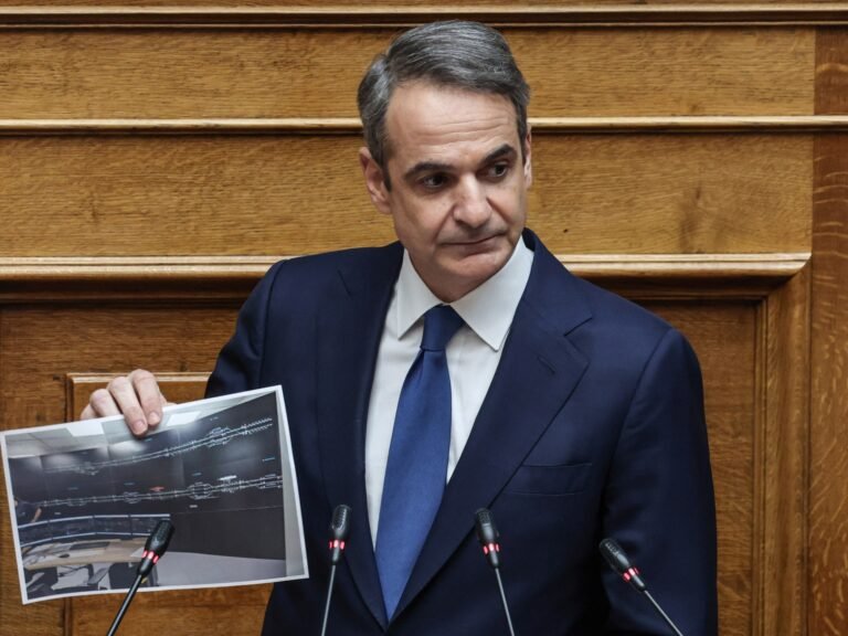 2025 03 05t115413z 1499874372 Rc2y6da22van Rtrmadp 3 Greece Trains Crash Parliament Leaders 1741194836.jpg