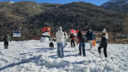 החרמון נפתח לאחר כשנה וחצי Bybbm74i1x 0 0 2462 1387 0 Large.jpg