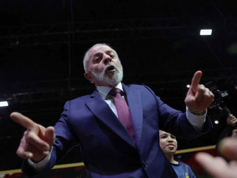 מנהיג ברזיל, לולה, מגנה את עזה 'רצח עם' ב- BRICS | חדשות סכסוך ישראל-פלסטין 2025 04 03t163359z 541810926 rc2fqdae3q0w rtrmadp 3 usa trump tariffs brazil 1743726720.jpg