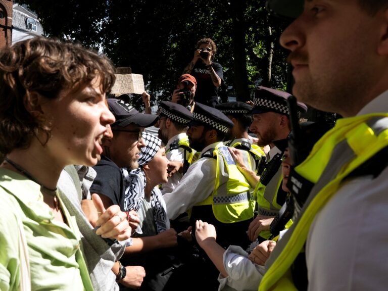 2025 07 04t154312z 622791813 rc2qffa4uu0n rtrmadp 3 israel palestinians britain palestine action 1751724859.jpg