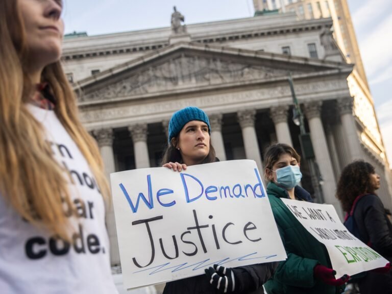 2021 12 04t215500z 186174687 rc2t7r9bitkd rtrmadp 3 people ghislaine maxwell.jpg