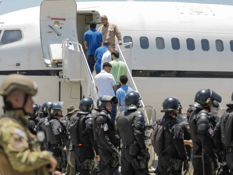 2025 07 18t212340z 299766331 rc20pfahkldb rtrmadp 3 usa trump elsalvador venezuela 1755026732.jpg