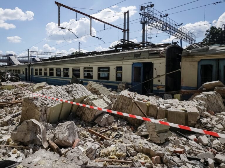 2025 08 05t112539z 1936160528 rc2y0ga6dzje rtrmadp 3 ukraine crisis attack kharkiv region 1754438074.jpg