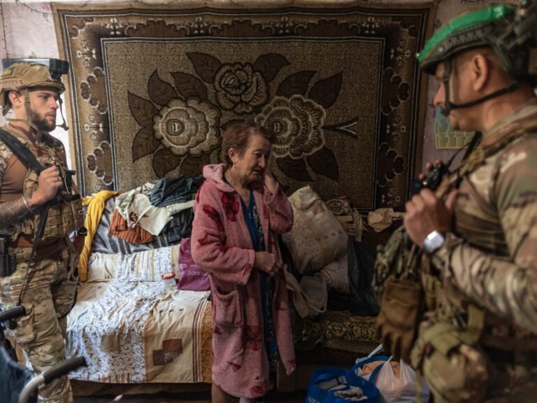 Aa 20250813 38822656 38822591 evacuation from ukrainian village after the advance of russian troops 1755131921.jpg