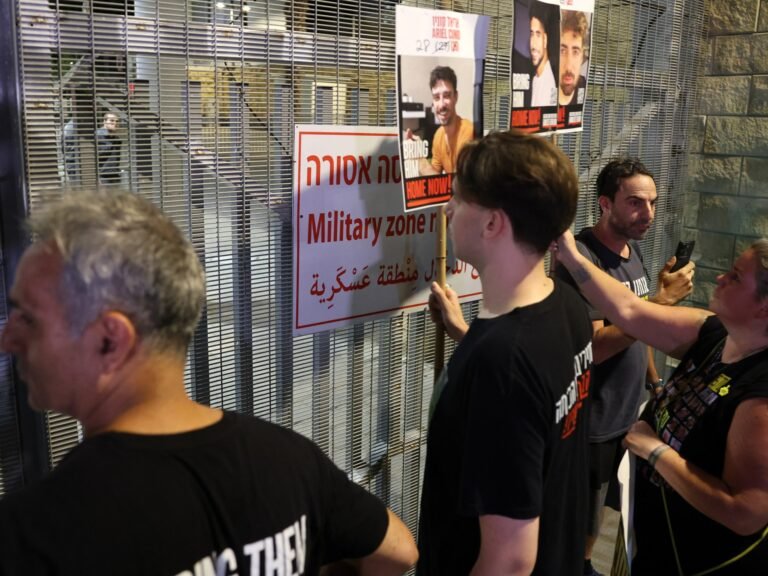 Afp 20250806 68x44l8 v1 highres israelpalestinianconflicthostages 1754510106.jpg