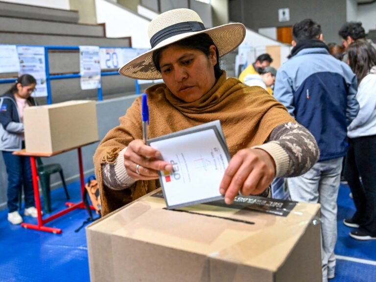 Afp 20250817 69qu3gk v1 highres boliviaelectionvote 1 1755435610.jpg