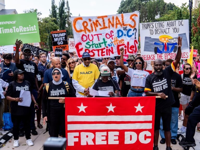 Ap25223532371698 1754938325.jpg