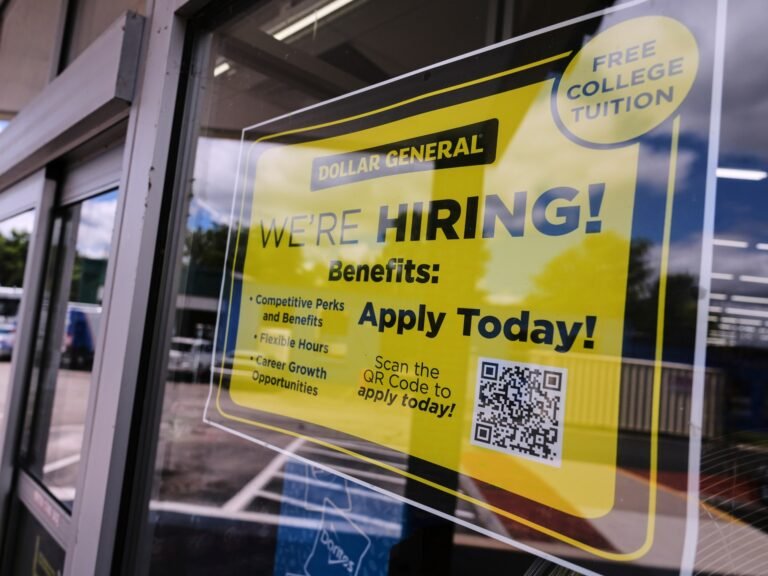 Ap25233771913341 1756224212.jpg