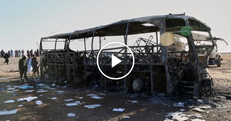 Afghanistan bus crash 24691 facebookjumbo.jpg