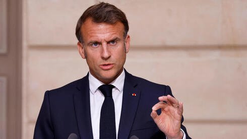 Macron condemns hostage videos, calls for two-state solution H1wjgaulgg 0 21 3000 1688 0 large.jpg